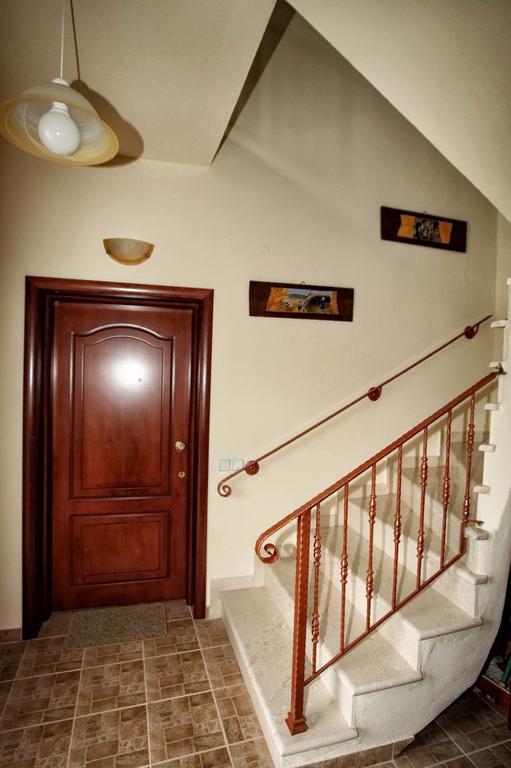 Traditional Apartments Tsikrikonis Mirtofiton Εξωτερικό φωτογραφία